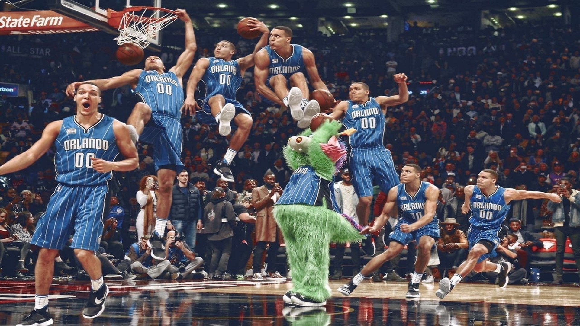 “球队激烈拼杀，战术创新助力攻势突围”