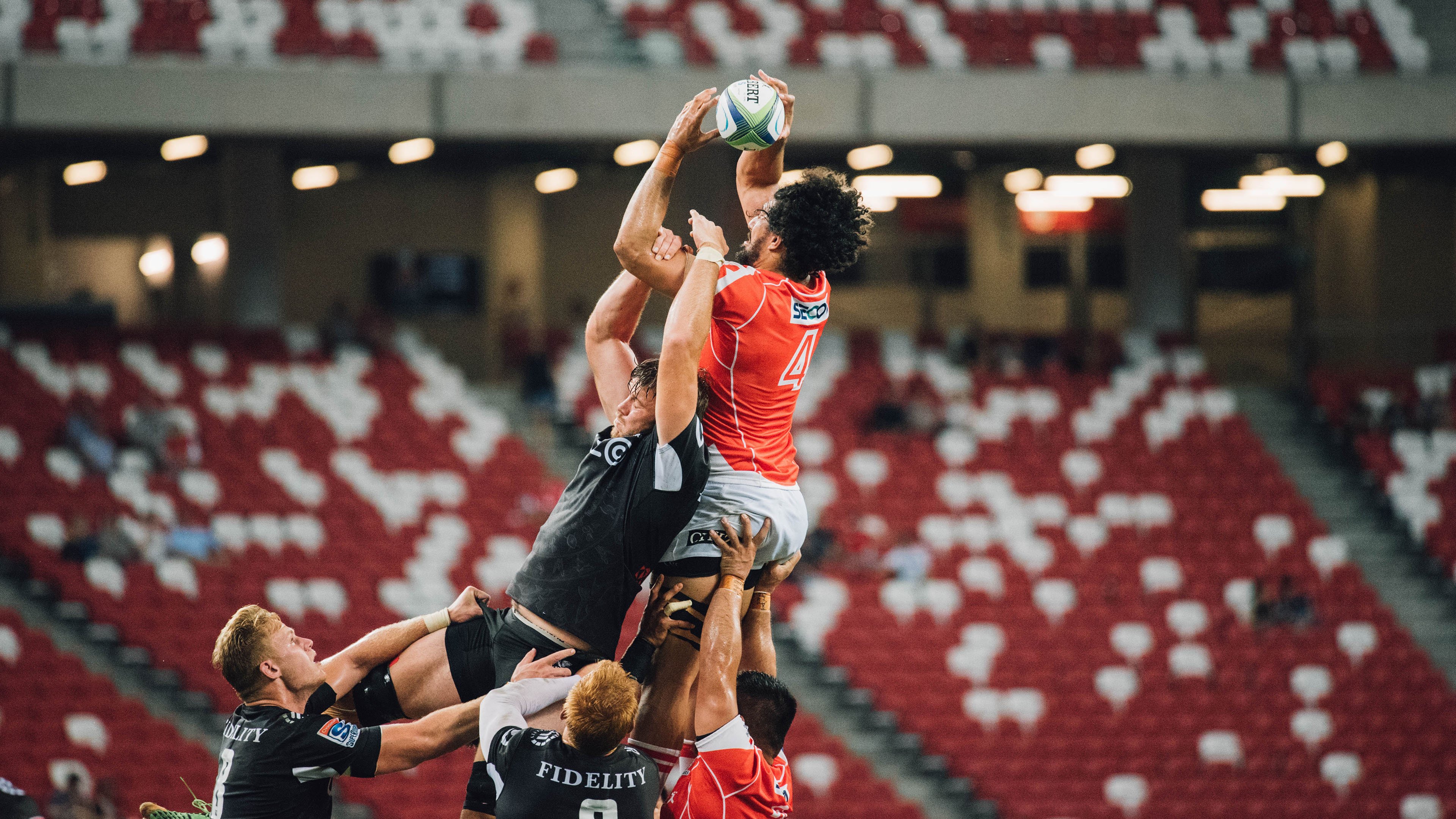 开云注册网址-新加坡骑手Rachael Leong在Jumping World Challenge中获得总冠军，展现出色骑术。