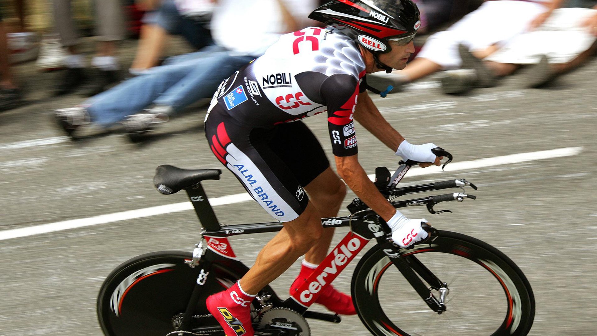 赛场“秀技”满满:突破、华丽助攻、扣篮之一网打尽,突破扣篮111